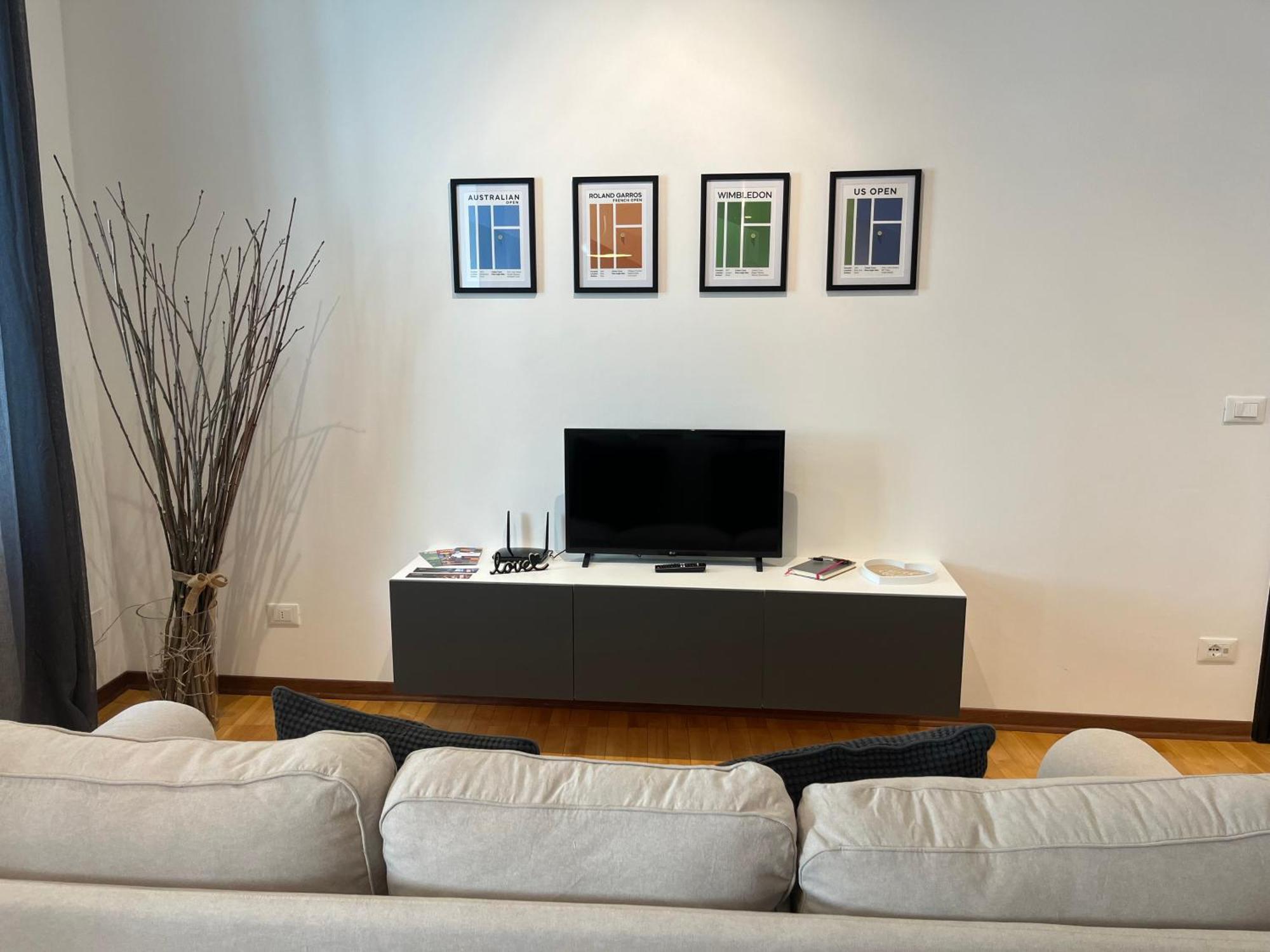 Game,Set And Love -Loft Nel Cuore Di Aosta Exterior foto